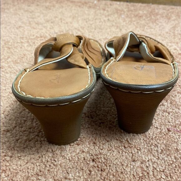 Clarks Artisan Comfort Wedge Brown Leather Shoes Sandals Size 8 - Picture 9 of 11